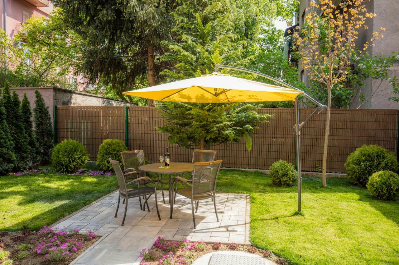 Apartments N10 Загреб Екстериор снимка