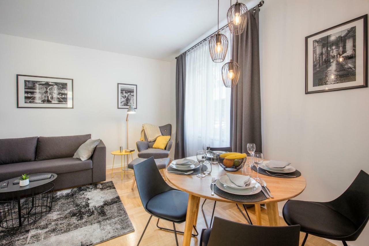 Apartments N10 Загреб Екстериор снимка