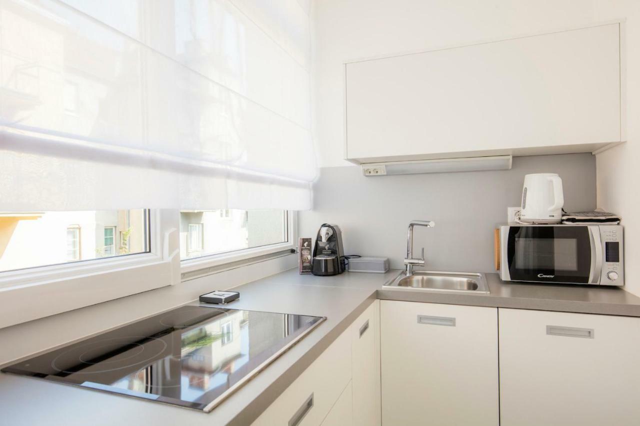 Apartments N10 Загреб Екстериор снимка